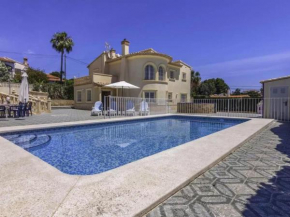 Charming Holiday Home in Calpe with pool